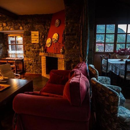 Nucleo De Turismo Rural La Corte Villar de Vildas Zimmer foto